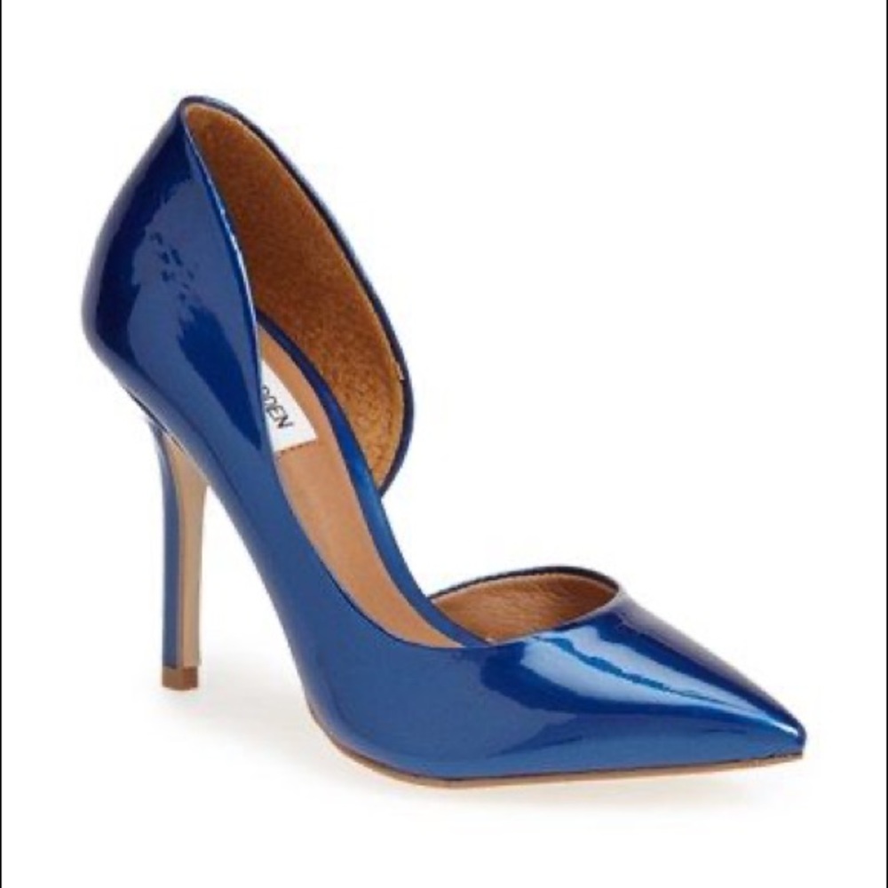 Steve Madden Blue Patent Pump